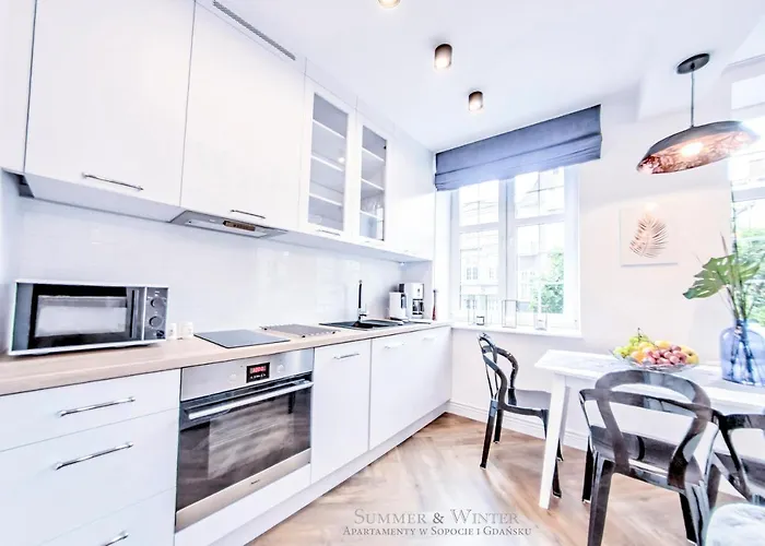 Family Luxury Nature Apartment, 1-6, 2 sypialnie i salon, 100m Bazylika